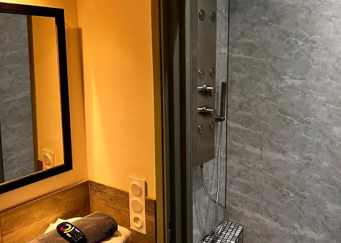 Renee * Valence (Drome)