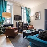 Renee Apartment *